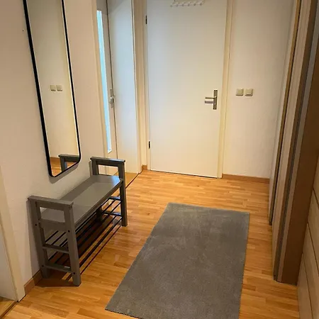 Leuben - Stylisch - Balkon - Kueche Apartment *