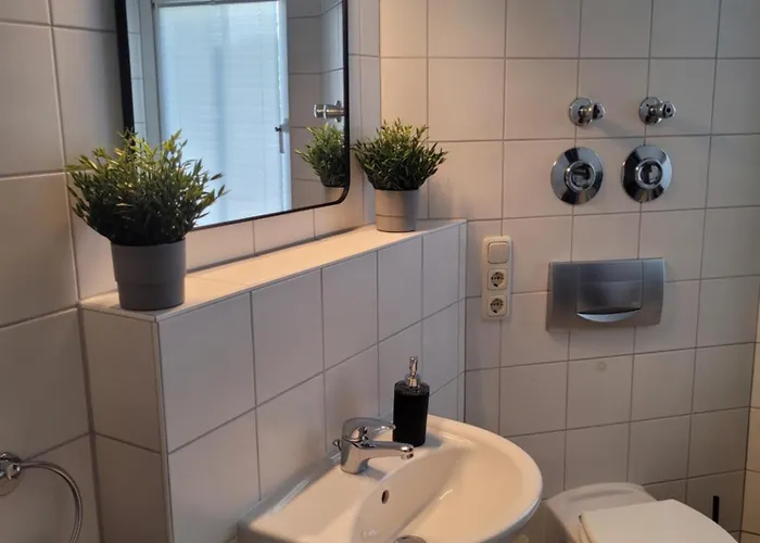 Leuben - Stylisch - Balkon - Kueche * Drezda