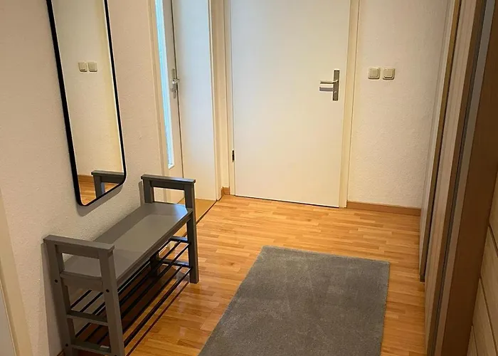 Leuben - Stylisch - Balkon - Küche Apartamento *